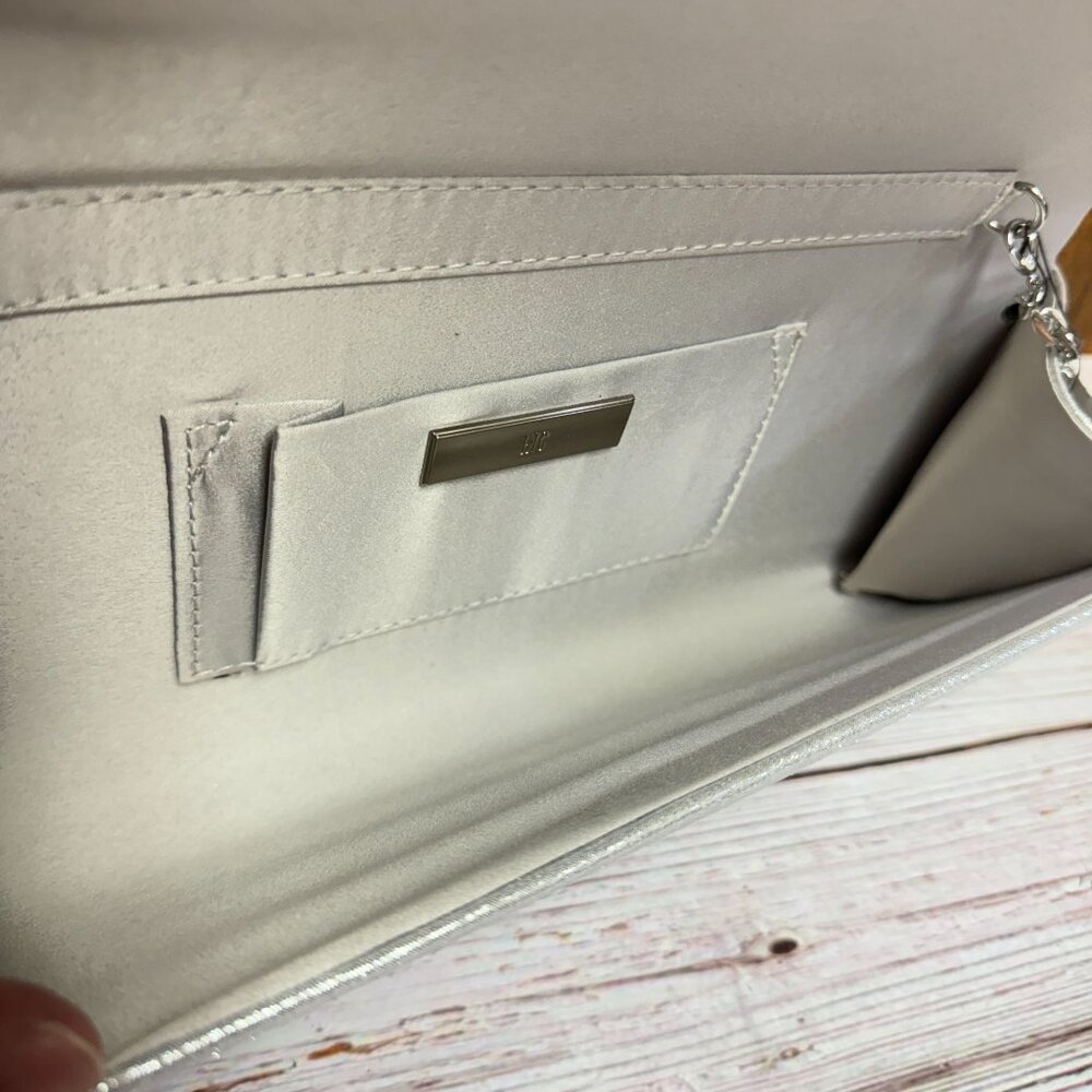 I.N.C. INTERNATIONAL CONCEPTS Ribbon-Handle Clutch - Picture 5 of 6